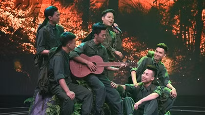 Giai điệu tự hào tháng 6: Ấm áp “Những trang viết còn lại”