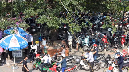 Phải công khai giá và cấm ép người bệnh sử dụng dịch vụ thuê ngoài ở bệnh viện 