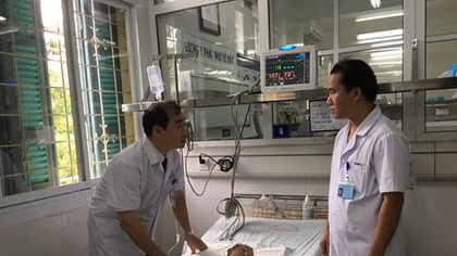 Ca cấp cứu hy hữu: Cháu bé bị giun đâm thủng ruột thừa