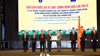 Phó Thủ tướng Vũ Đức Đam ghi nhận nỗ lực nâng cao chất lượng bệnh viện 