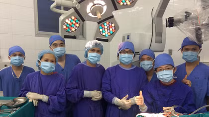 Ca phẫu thuật 12 tiếng cứu bé trai bị phình động mạch hiếm gặp