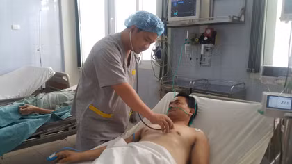 Bệnh viện E cứu sống bệnh nhân nhồi máu cơ tim cấp
