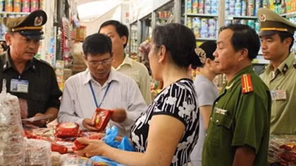 Tổ chức nhiều đoàn thanh tra an toàn thực phẩm