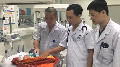Thời tiết trở lạnh, nhiều loại bệnh hoành hành ở trẻ