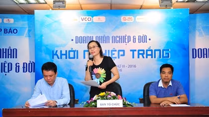 Thi viết “Doanh nhân –Nghiệp và Đời lần thứ III” năm 2016
