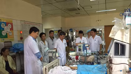 Vụ 7 người tử vong ở Hòa Bình: Giành giật sự sống cho bệnh nhân 3 lần ngưng tim