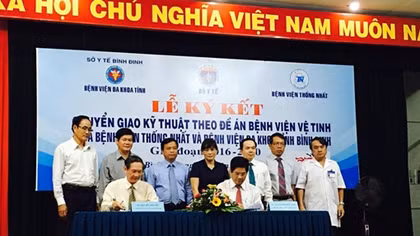 Chuyển giao kỹ thuật để nâng cao chất lượng khám, chữa bệnh cho tuyến dưới