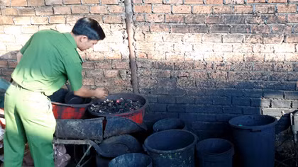 Tác hại rùng mình của cà phê nhuộm... pin