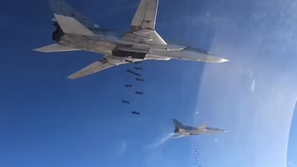 Nga điều 6 máy bay Tu-22M3 tấn công IS