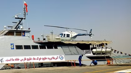Iran hạ thủy tàu chiến Shahid Nazeri tấn công nhanh như “tia chớp”