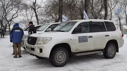 Xe phái đoàn OSCE bị dính mìn ở miền Đông Ukraina