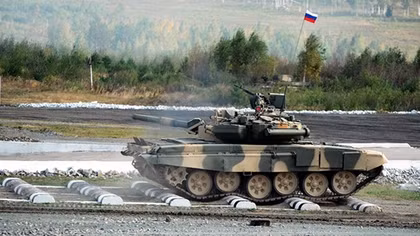Mê mẩn với T-90 của Nga, Iraq sắm hàng trăm siêu tăng