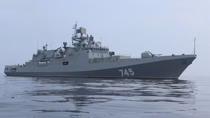 Nga điều 2 tàu khu trục ngăn chặn Mỹ, Anh và Pháp tấn công Syria