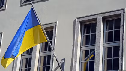 Không phát sóng bài hát quốc gia, 2 đài phát thanh Ukraina bị phạt