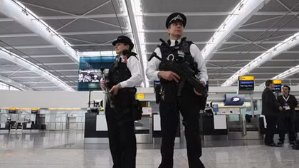 Anh bắt nghi phạm chuẩn bị tấn công sân bay Heathrow