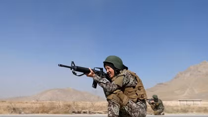 Đột nhập Trung tâm huấn luyện các nữ binh sĩ dũng cảm của Afghanistan	