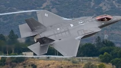 Hàn Quốc chuẩn bị tiếp nhận máy bay tàng hình F-35