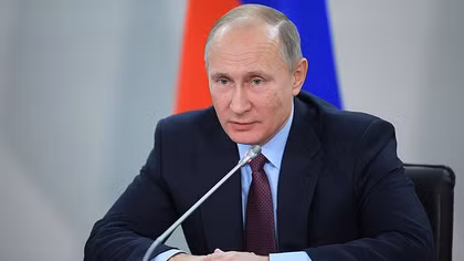 Tổng thống Putin gọi binh lính Nga chiến đấu tại Syria là "đồng chí" 