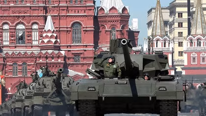 Nga tiết lộ phần cứng quân sự trên siêu tăng Armata khiến phương Tây “giật mình”