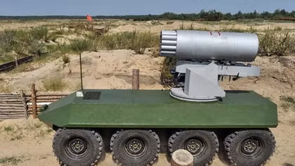 Quân đội Ukraina khoe hàng loạt vũ khí mới để "nắn gân" Nga?