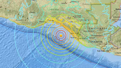 Động đất hơn 8 độ richter gây sóng thần ở Mexico làm nhiều người chết