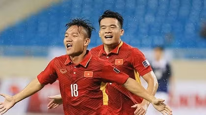 Thấy gì từ danh sách 23 tuyển thủ Việt Nam?
