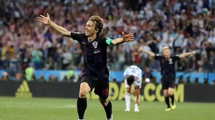 Luka Modric – người “kết liễu” thập kỷ độc tôn của Ronaldo - Messi