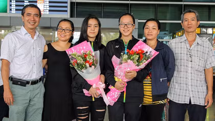Lần đầu tiên đôi nữ Việt Nam giành HCĐ giải cầu lông U15 châu Á