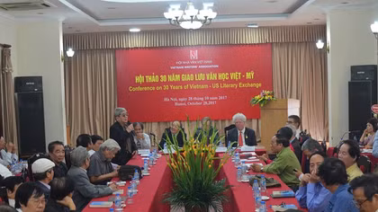 30 năm giao lưu văn học Việt - Mỹ
