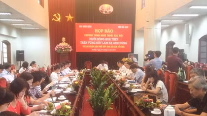 Mười bông hoa thép trên vùng đất Lam Hạ anh hùng