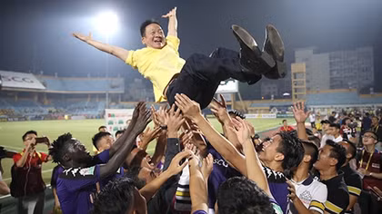 Bài học từ nhà vô địch V.League 2018