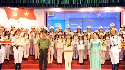 Phong trào phụ nữ Công an đa dạng, cụ thể, hướng về cơ sở 