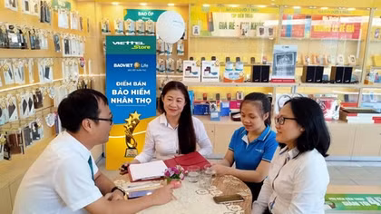 Triển khai phân phối bảo hiểm nhân thọ tại các điểm giao dịch của Viettel