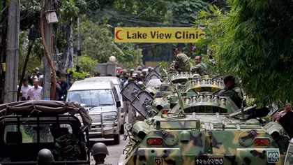 Các tay súng tấn công khủng bố ở Dhaka là người Bangladesh
