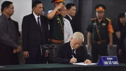 Những lời ngợi ca tốt đẹp nhất tưởng nhớ Nhà lãnh đạo tiền bối