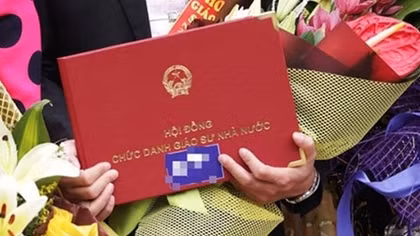 94 trường hợp bị phản ánh không đủ tiêu chuẩn phong GS, PGS
