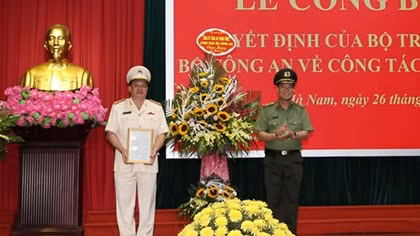 Công bố Quyết định của Bộ trưởng Bộ Công an về công tác cán bộ