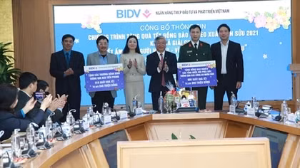 Tết Tân Sửu, BIDV dành 30 tỷ đồng tặng quà người nghèo