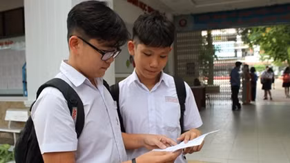 Bảo đảm quyền lợi tốt nhất cho thí sinh về "sự cố" sai sót đề thi Anh văn 