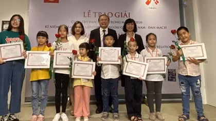 Trao giải cuộc thi vẽ "Đan Mạch trong mắt em 2020"