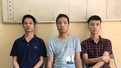 3 đối tượng lừa đảo chiếm đoạt tài sản của người nước ngoài