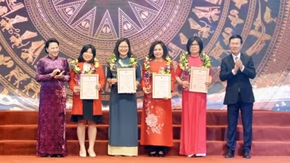 Phát huy truyền thống thi đua, yêu nước, chào mừng Đại hội toàn quốc lần thứ XIII của Đảng 