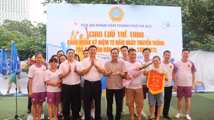 Sôi nổi Giao lưu thể thao chào mừng Kỷ niệm 72 năm Ngày Truyền thống Tòa án nhân dân