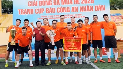 Bế mạc "Giải bóng đá mùa Hè 2020 tranh Cúp Báo CAND”