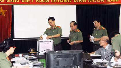 Báo CAND quyên góp ủng hộ đồng bào bị thiên tai
