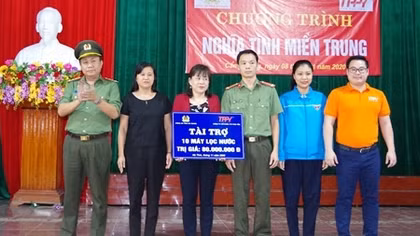 Công an Hà Giang với các hoạt động “Nghĩa tình miền Trung”
