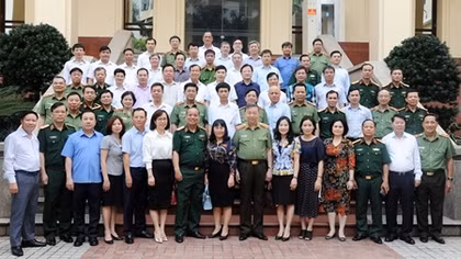Gặp mặt Lớp Bồi dưỡng kiến thức Quốc phòng, An ninh đối tượng 1