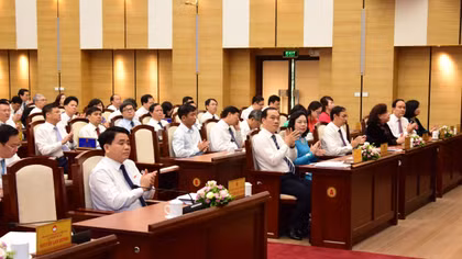 Thông qua chủ trương sử dụng hơn 5.000 tỷ đồng vốn cho 2 dự án tại Hà Nội