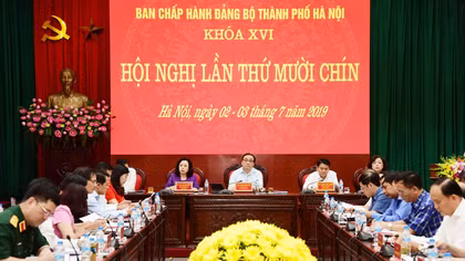 Hà Nội 6 tháng kỷ luật 18 tổ chức đảng và hơn 442 đảng viên