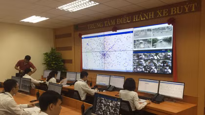 Ra mắt trung tâm điều hành buýt thông minh và phần mềm tìm xe buýt